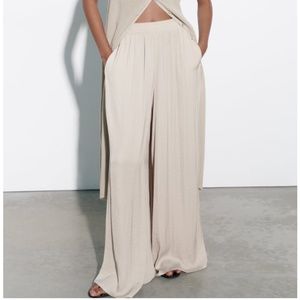 FLOWY WIDE LEG PANTS